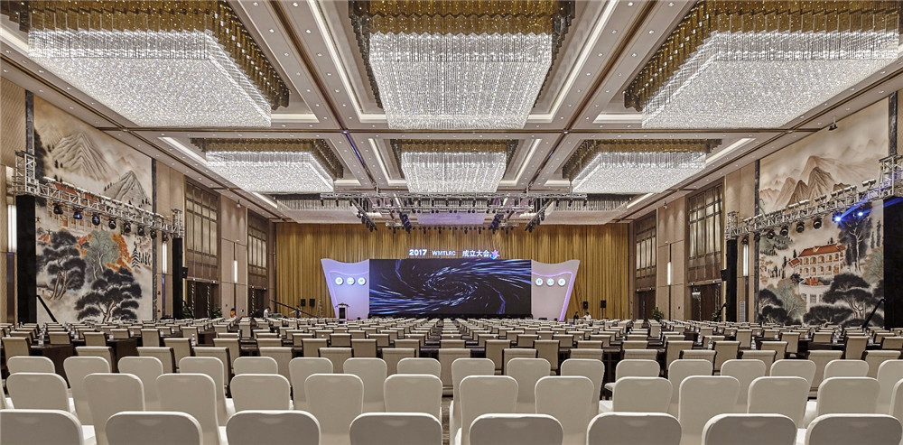 格兰云天五星级爱游戏最新官网_爱游戏(中国)装修设计案例