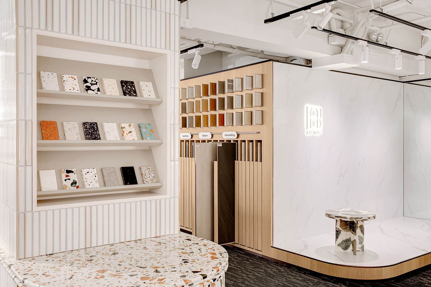 郑州企业展厅设计案例-ASA瓷砖展厅装修设计(图5) 郑州企业展厅设计案例-ASA瓷砖展厅装修设计(图5)