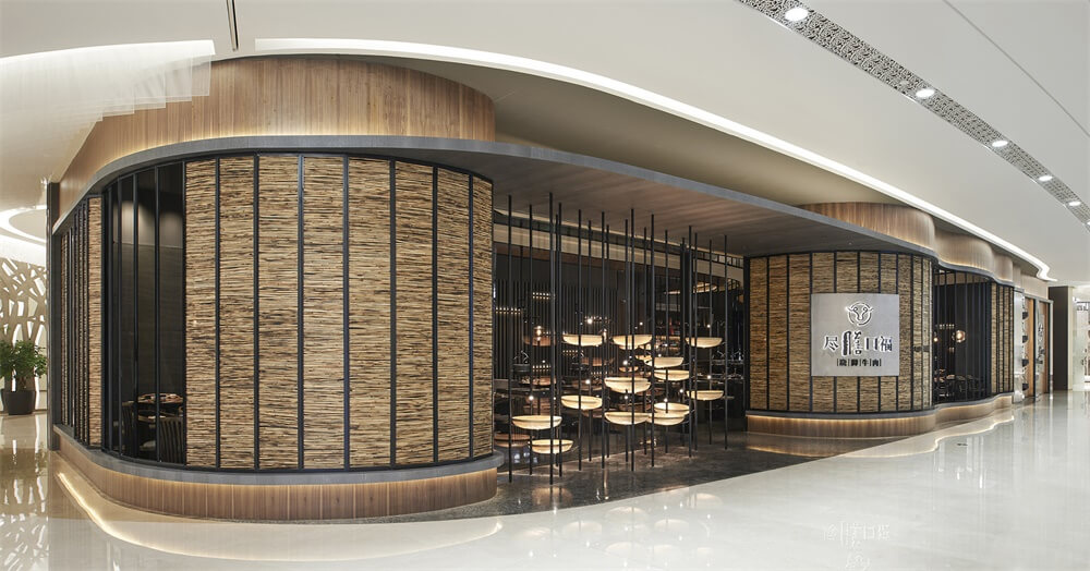 翘脚牛肉火锅店装修—尽膳口福餐厅设计案例(图3) 翘脚牛肉火锅店装修—尽膳口福餐厅设计案例(图3)