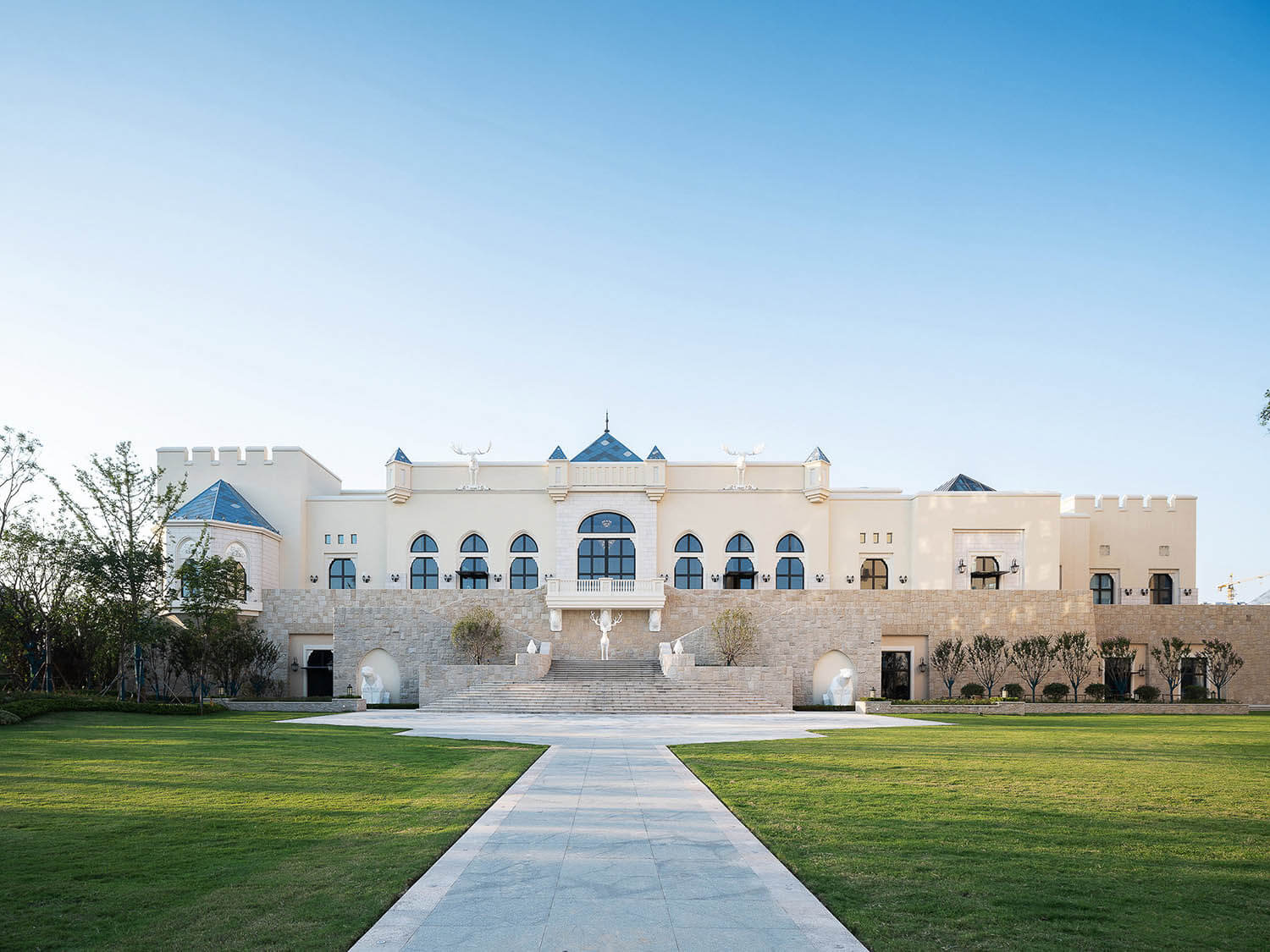 郑州银基冰雪爱游戏最新官网_爱游戏(中国)设计—旅游度假区爱游戏最新官网_爱游戏(中国)装修案例(图5) 6.jpg