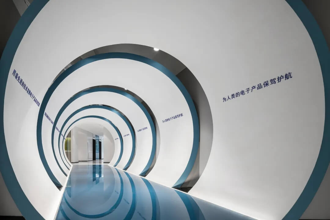 华天科技办公楼设计装修案例(图8) 7.jpg