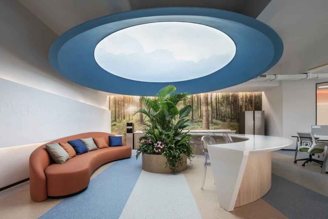 华天科技办公楼设计装修案例(图10) 9.jpg