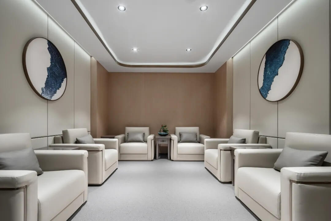 华天科技办公楼设计装修案例(图18) 17.jpg