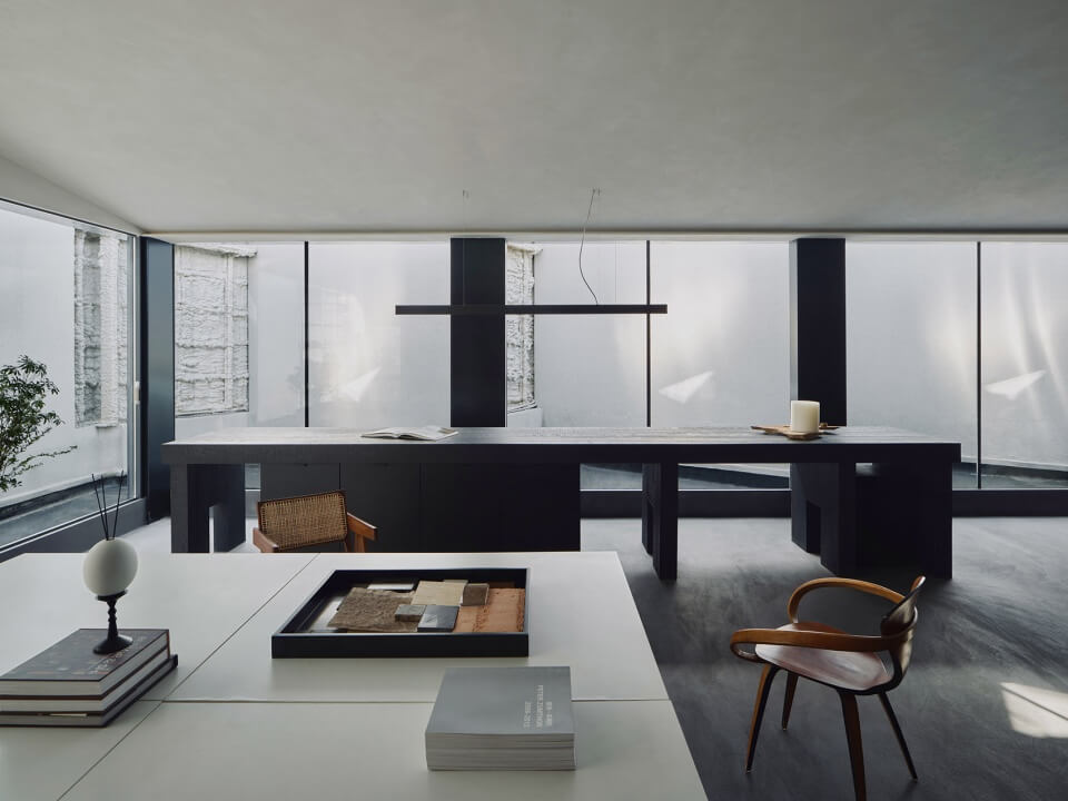 郑州办公室装修公司200平办公室设计案例(图2) htbgssh-2.jpg