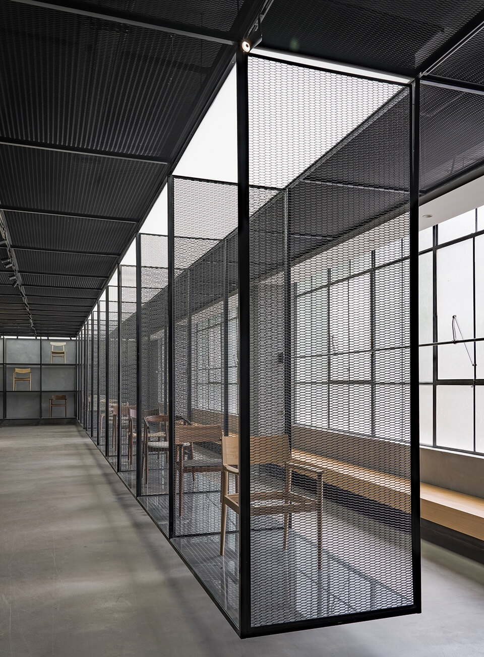 郑州办公空间设计公司器筑舍工作坊展厅装修案例(图7) szqzsgzf-13.jpg