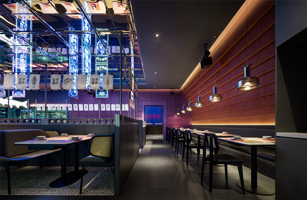 酷酷的霓虹灯复古港风烤鱼店装修设计(图4) 9577184_10.jpg