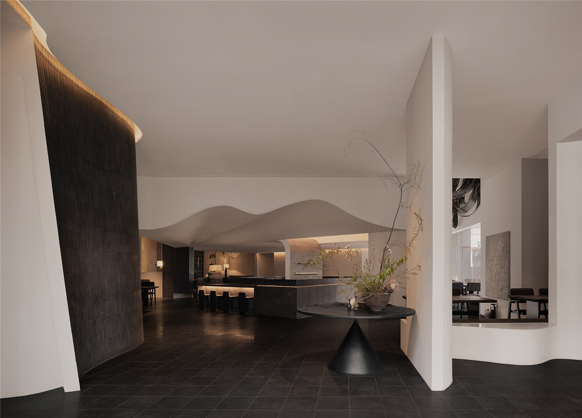 半山川极简艺术风川菜中餐厅装修设计(图3) 9758204_vsszan596171611591312.jpg