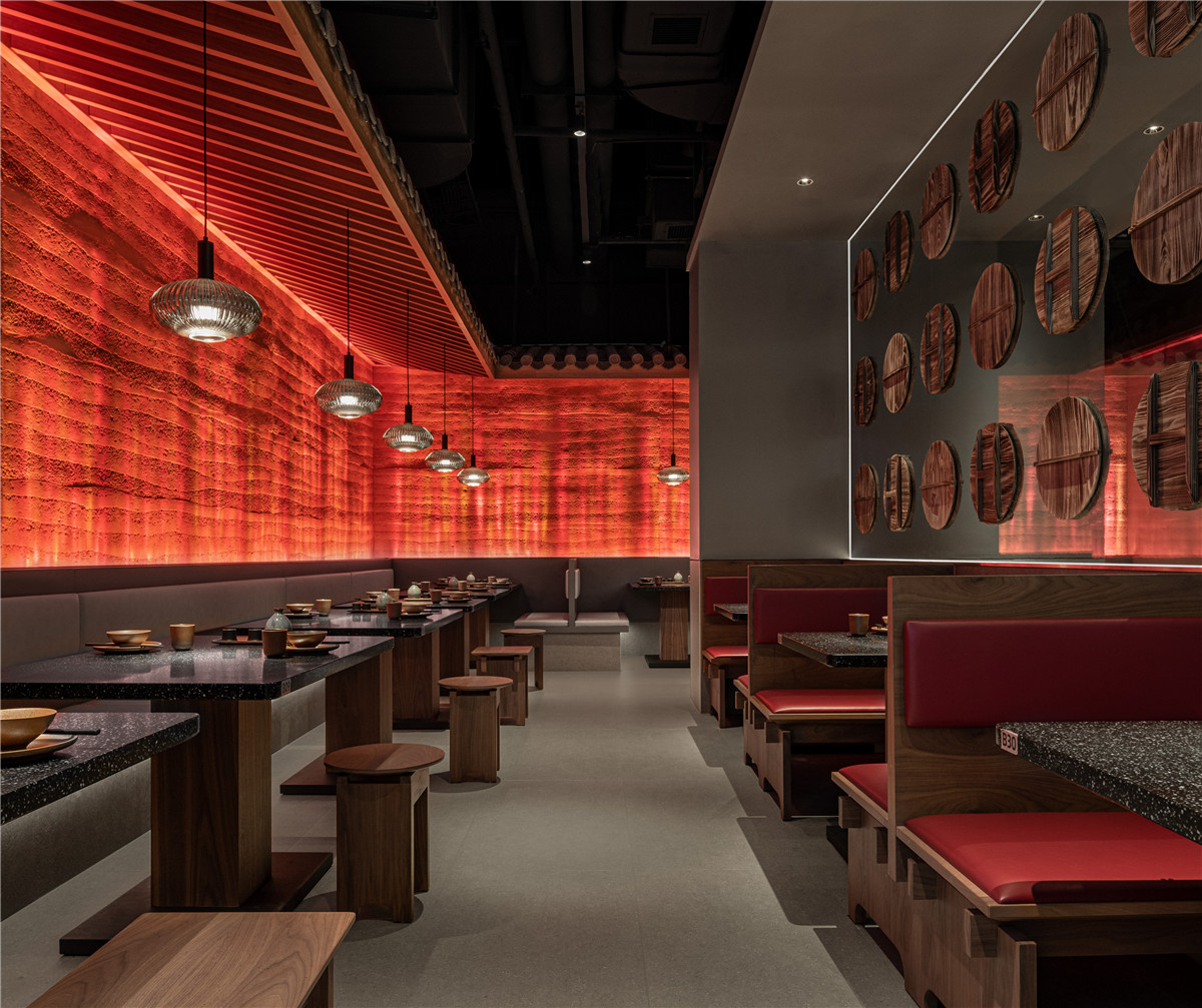 特色主题餐饮设计推荐:砂锅小酒馆设计(图4) 特色主题餐饮设计推荐:砂锅小酒馆设计(图4)