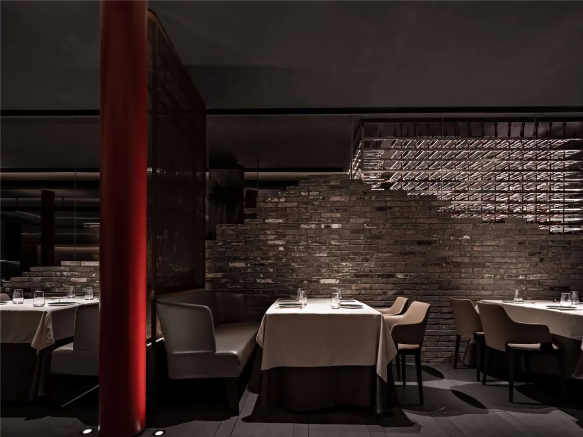 郑州烤鸭店设计推荐四季民福烤鸭店装修设计方案(图7) 郑州烤鸭店设计推荐四季民福烤鸭店装修设计方案(图7)