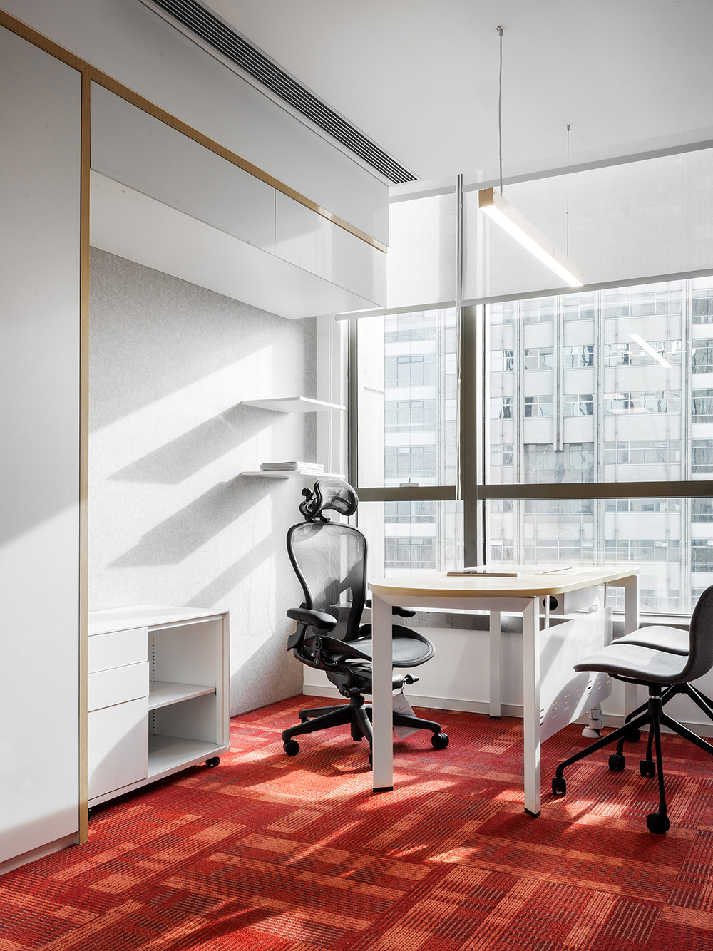 时尚轻奢风500平珠宝公司办公室装修案例(图8) Popoffices-Qeelin-Shanghai-Mi2-11-1k.jpg