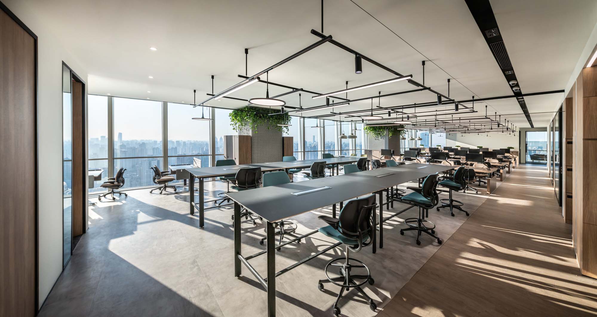 郑州办公室装修公司帝亚吉欧总部办公设计案例(图8) DM_20220728153923_008.jpg