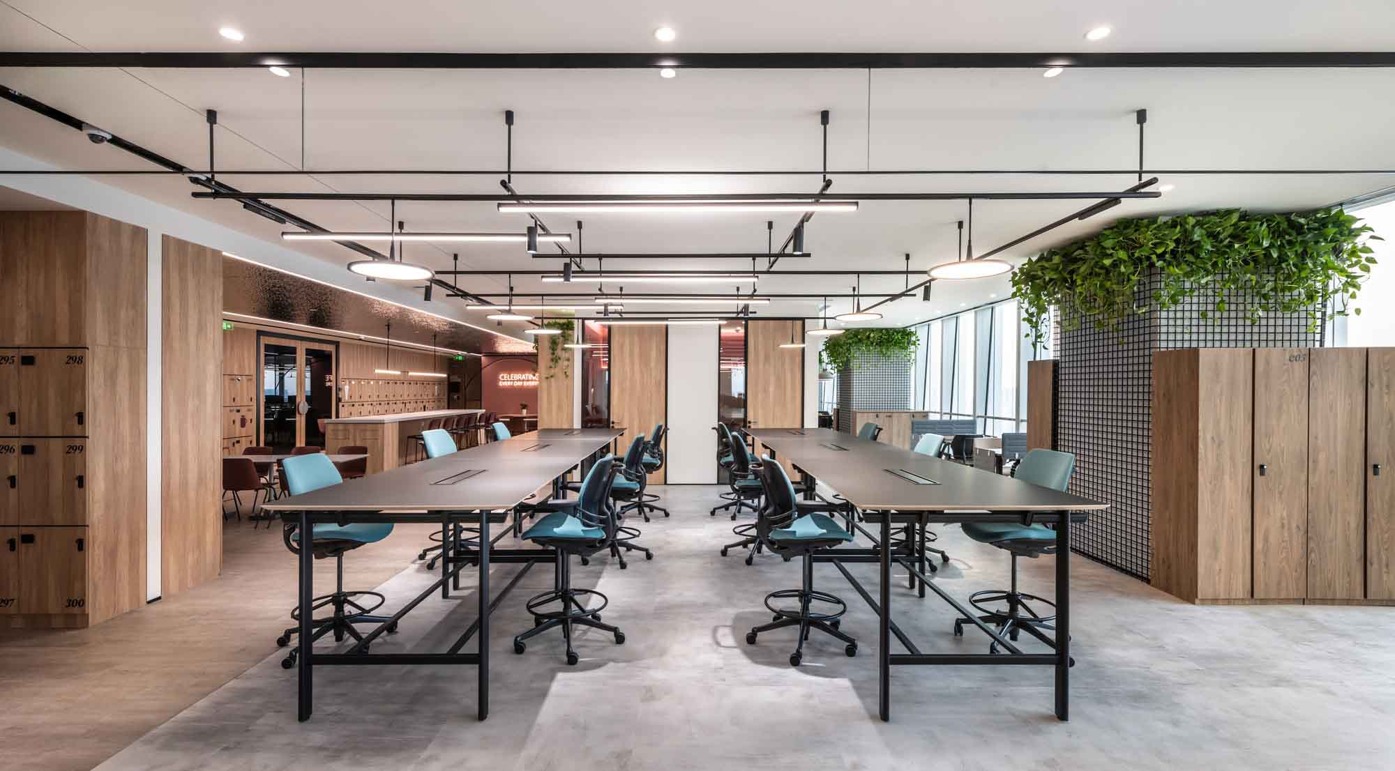 郑州办公室装修公司帝亚吉欧总部办公设计案例(图13) 郑州办公室装修公司帝亚吉欧总部办公设计案例(图13)