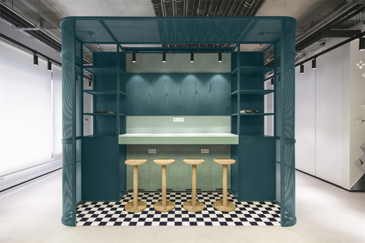 郑州办公室装修推荐时尚靓丽化妆品公司办公设计(图7) 郑州办公室装修推荐时尚靓丽化妆品公司办公设计(图7)