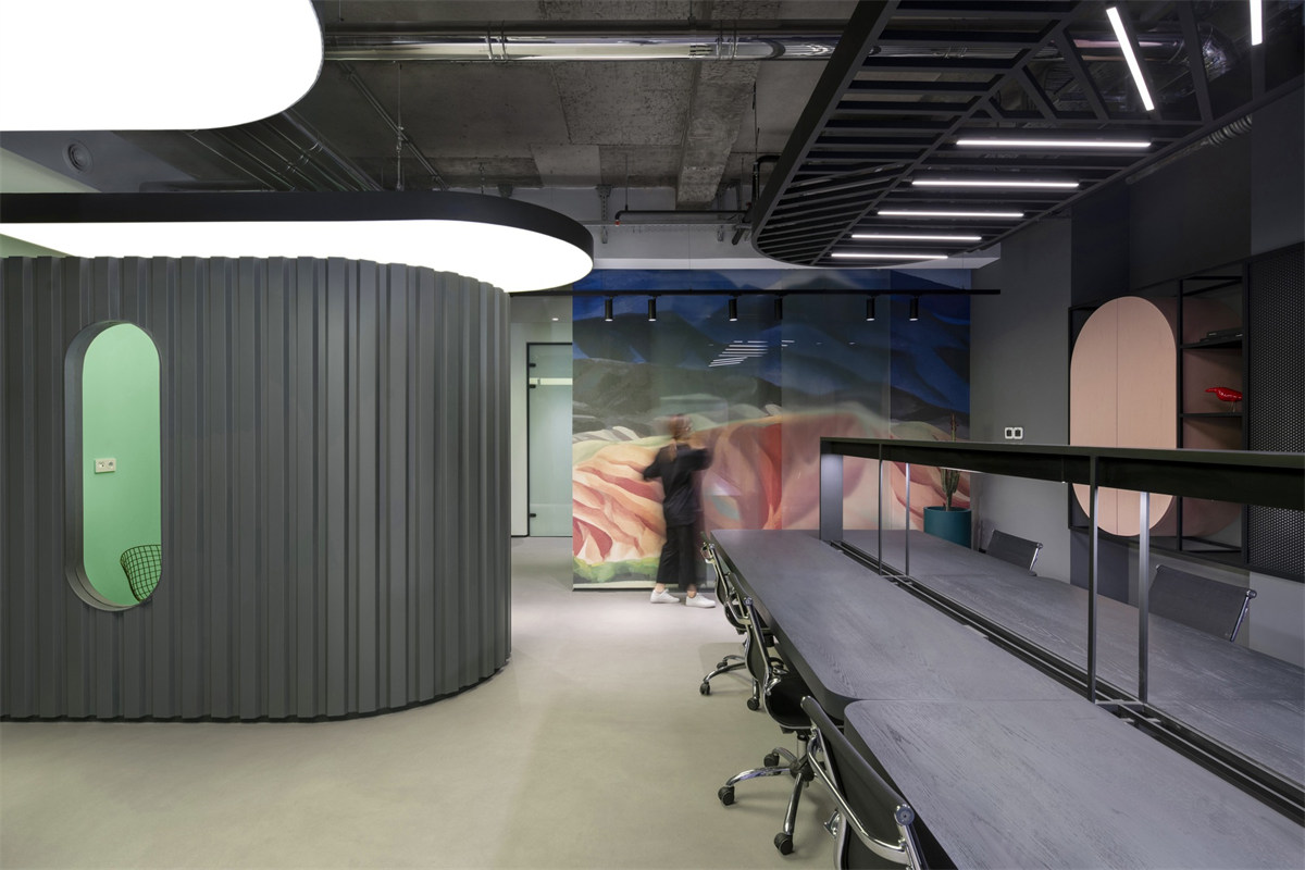 郑州办公室装修推荐时尚靓丽化妆品公司办公设计(图11) 郑州办公室装修推荐时尚靓丽化妆品公司办公设计(图11)