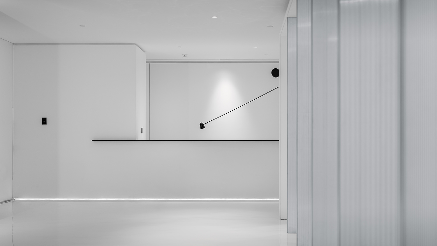 郑州办公室设计公司推荐凌笛办公空间装修案例(图6) hzldbgs-9.jpg