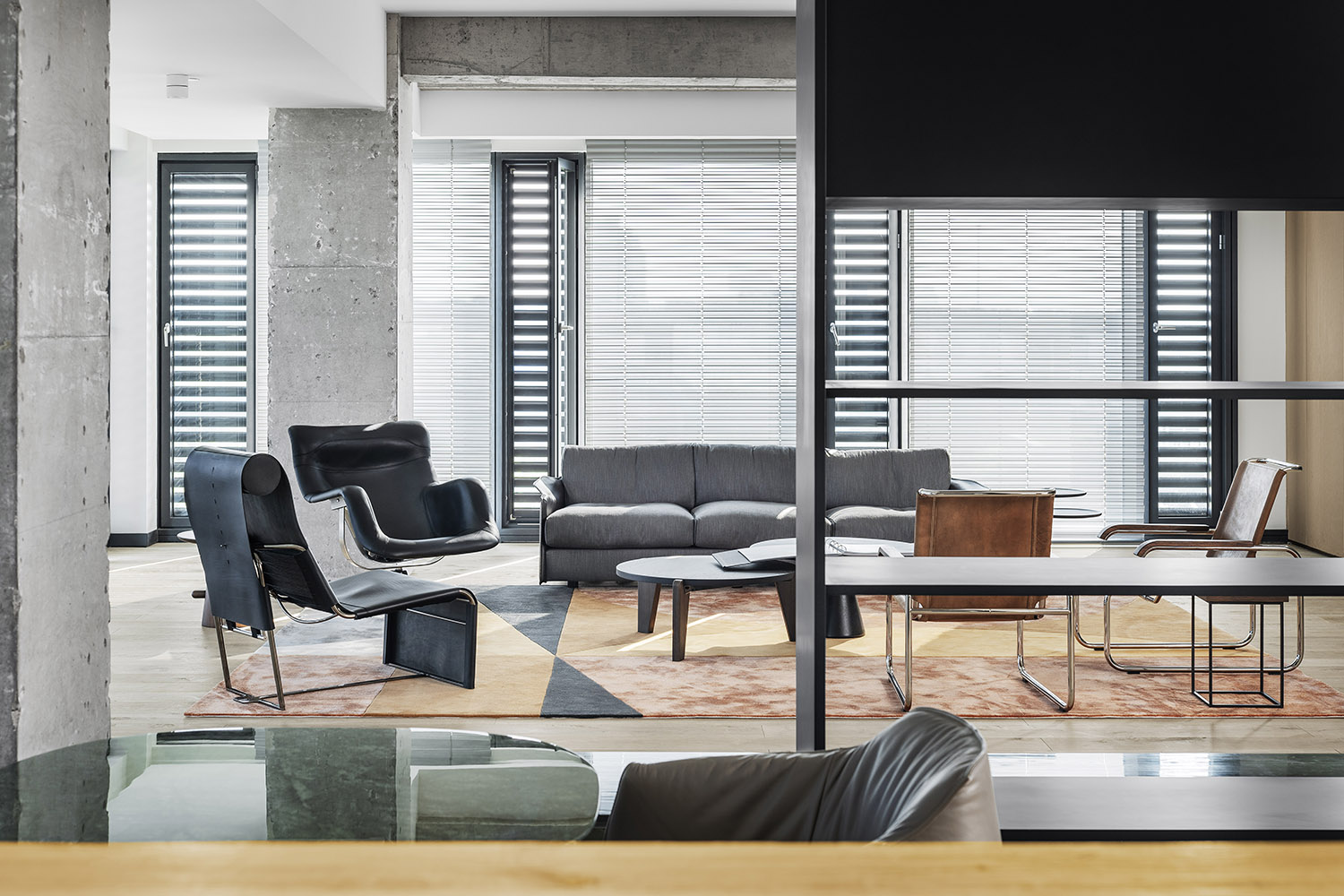 郑州办公室设计公司推荐凌笛办公空间装修案例(图11) hzldbgs-16.jpg