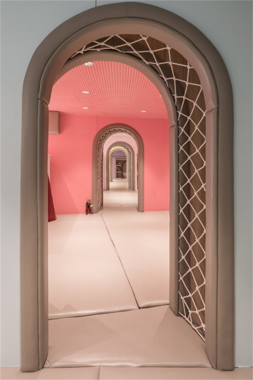 亲子餐厅设计公司维塔兰德亲子餐厅装修案例(图17) 亲子餐厅设计公司维塔兰德亲子餐厅装修案例(图17)