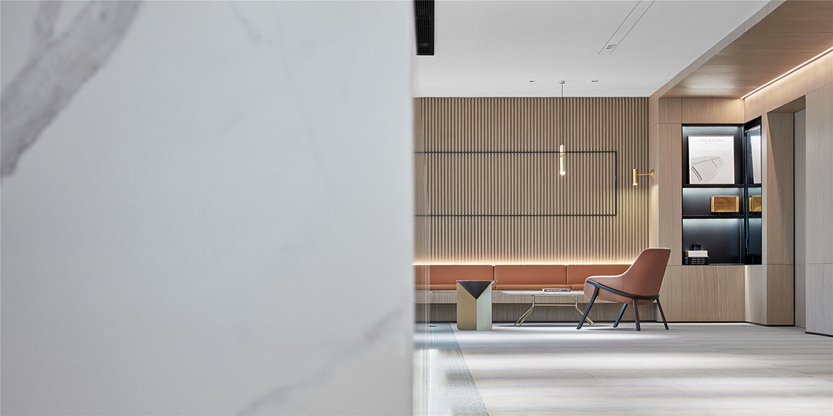 郑州办公室设计公司中海慧智大厦招商中心装修案例(图4) 郑州办公室设计公司中海慧智大厦招商中心装修案例(图4)