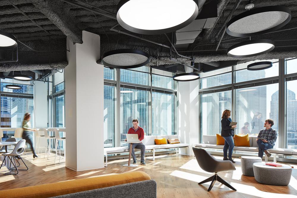 开放协作灵动多元的西门子公司办公室装修方案(图2) 开放协作灵动多元的西门子公司办公室装修方案(图2)