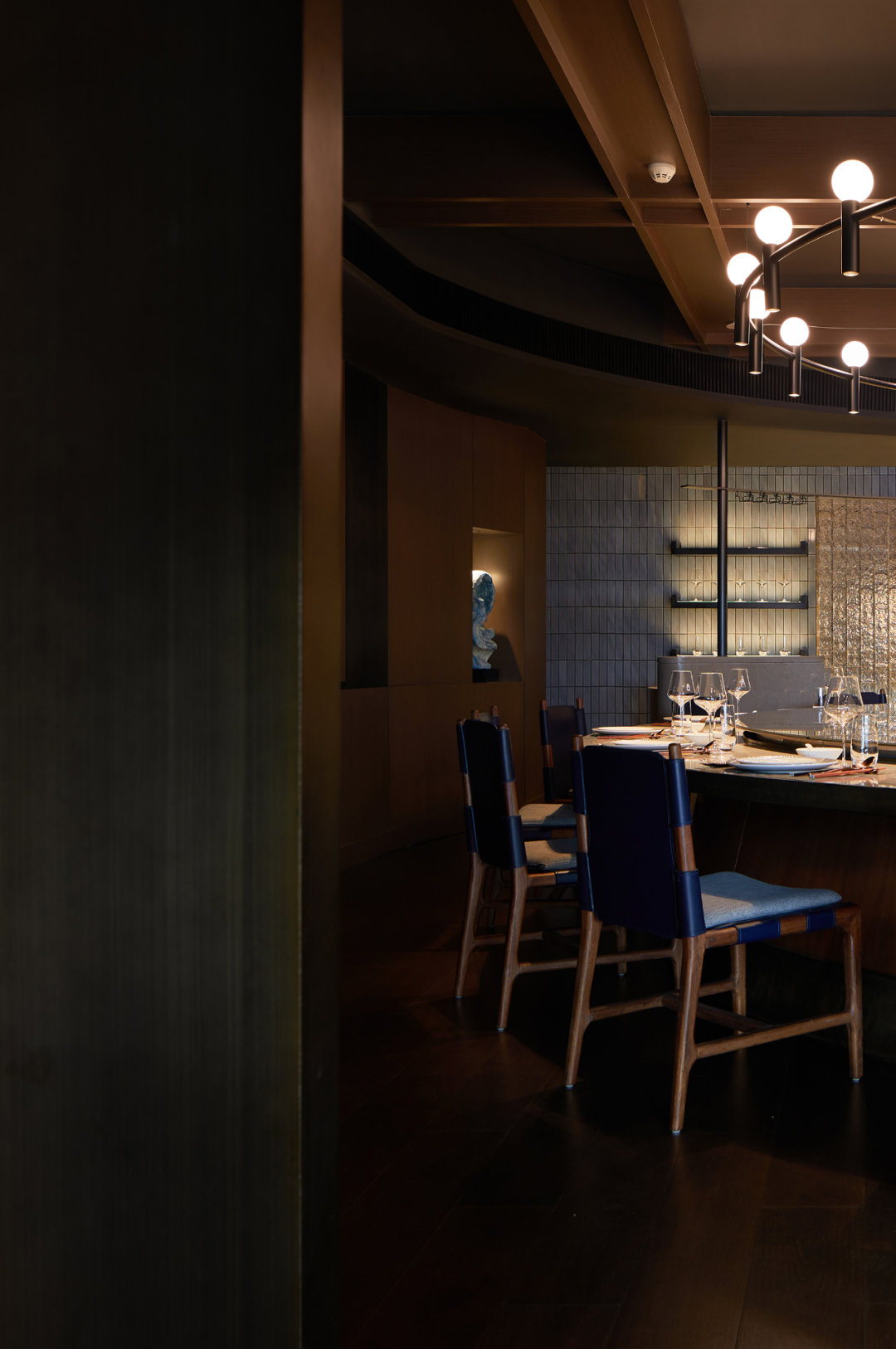 郑州酒楼设计公司推荐私厨粤菜酒楼装修案例(图9) 郑州酒楼设计公司推荐私厨粤菜酒楼装修案例(图9)