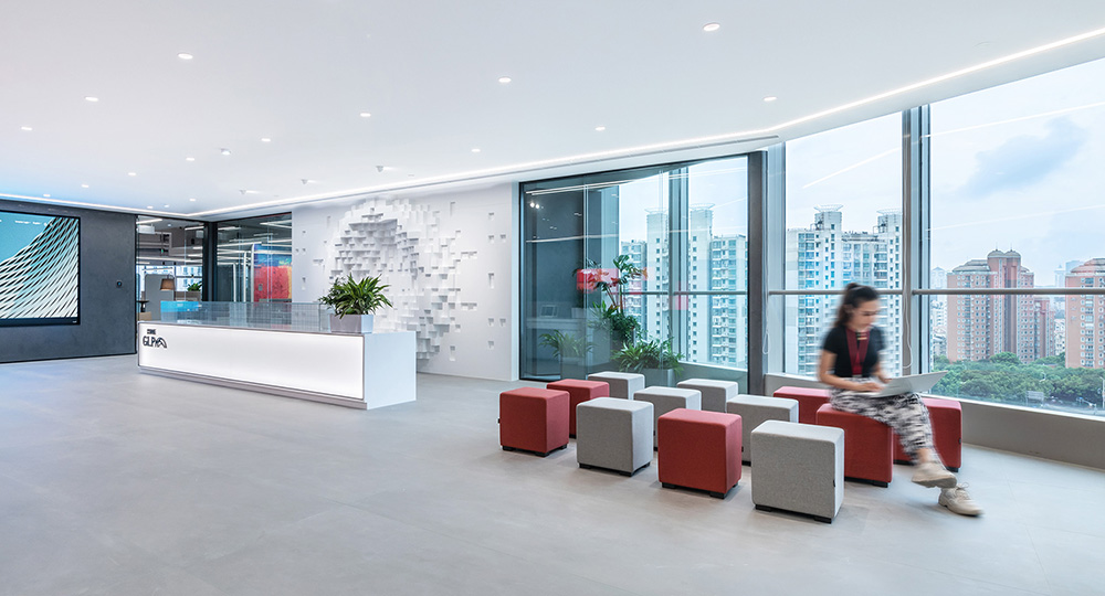 以像素为主题的GLP数据中心办公室装修设计案例(图1) 以像素为主题的GLP数据中心办公室装修设计案例(图1)