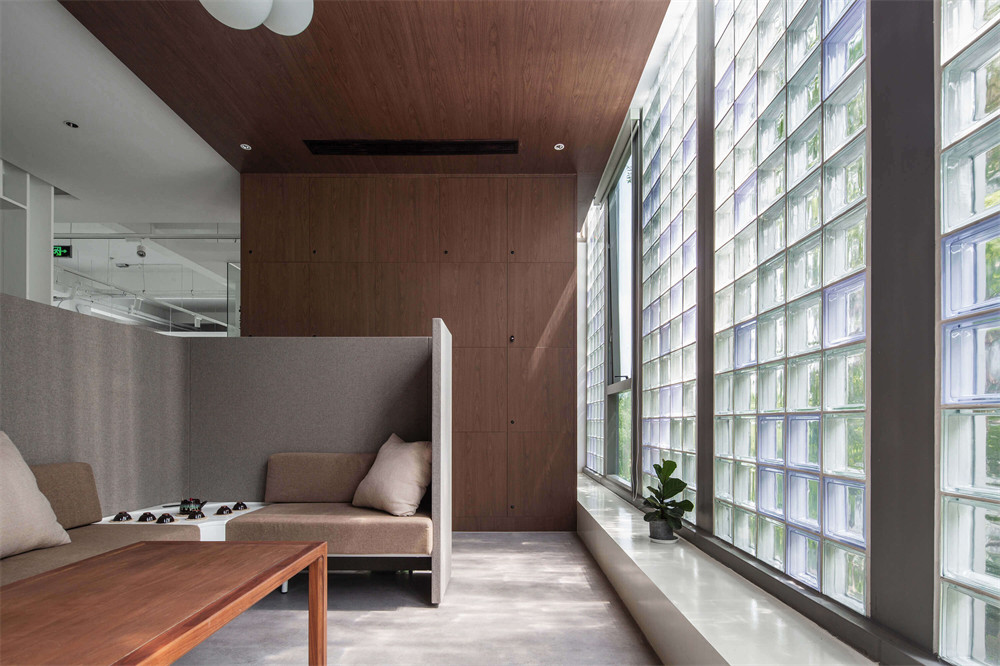 郑州办公室设计公司焦点品牌管理办公室装修案例(图17) DM_20220830154837_019.jpg