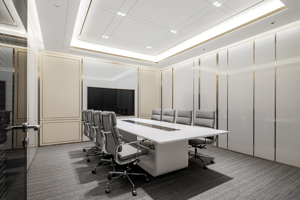 2000平现代大气的正大侨商地产公司办公室装修(图9) 2000平现代大气的正大侨商地产公司办公室装修(图9)