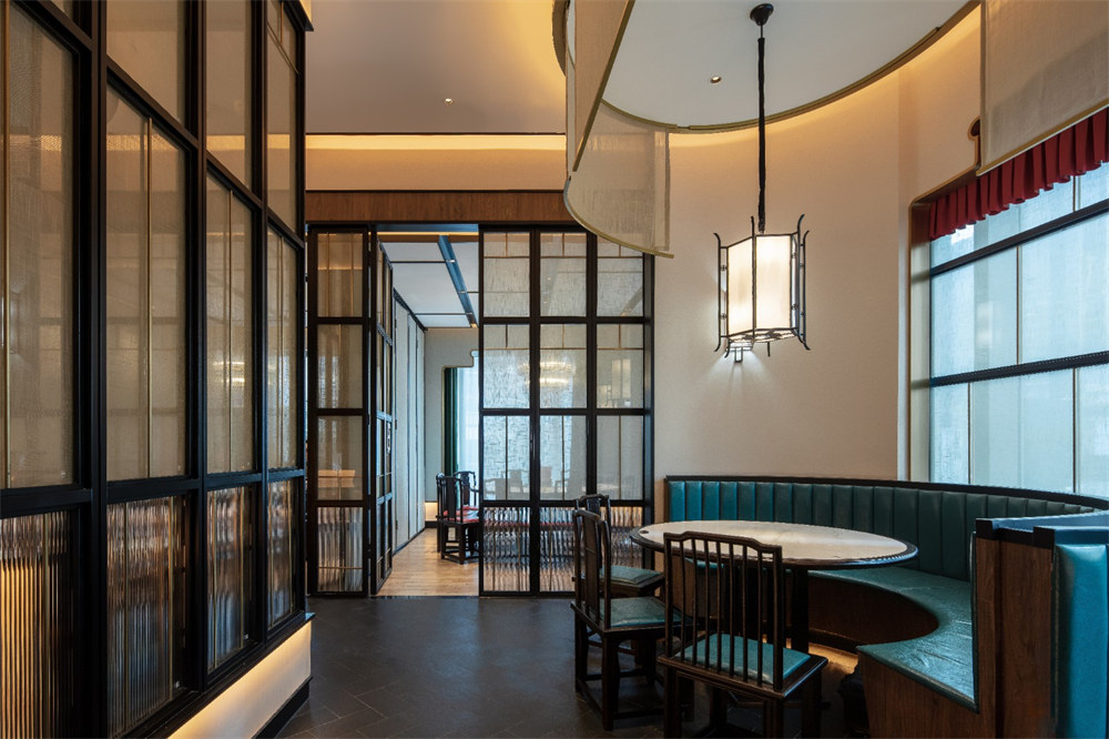 径山十八道风味民间菜餐厅装修设计案例(图4) 径山十八道风味民间菜餐厅装修设计案例(图4)