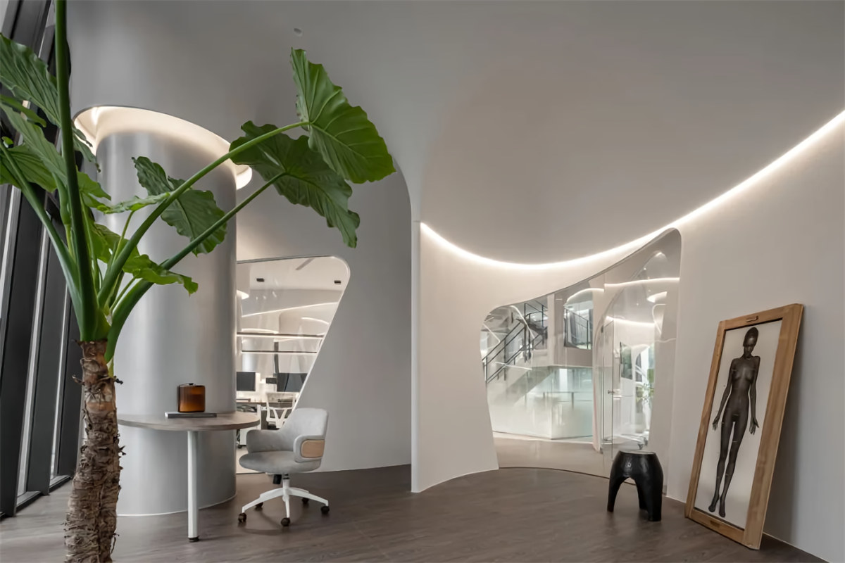 专业设计公司灵动科技办公室装修设计案例(图3) 专业设计公司灵动科技办公室装修设计案例(图3)