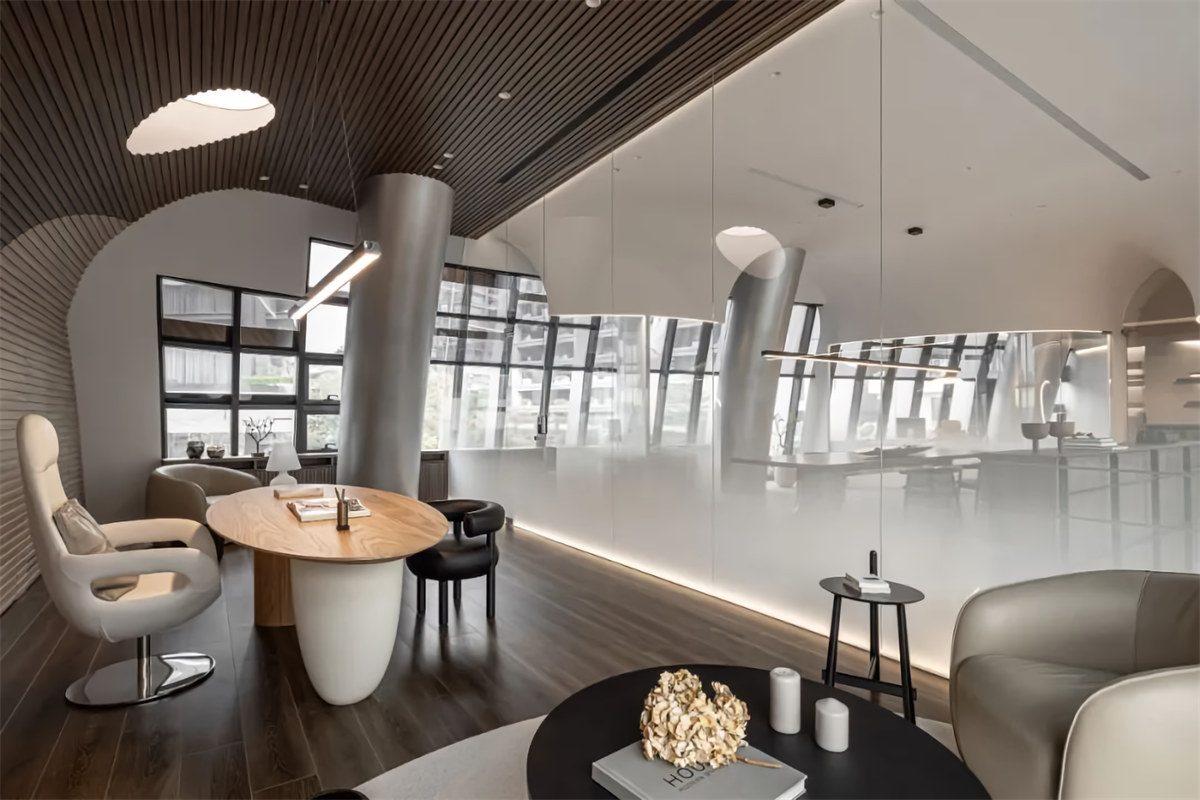 专业设计公司灵动科技办公室装修设计案例(图6) 专业设计公司灵动科技办公室装修设计案例(图6)