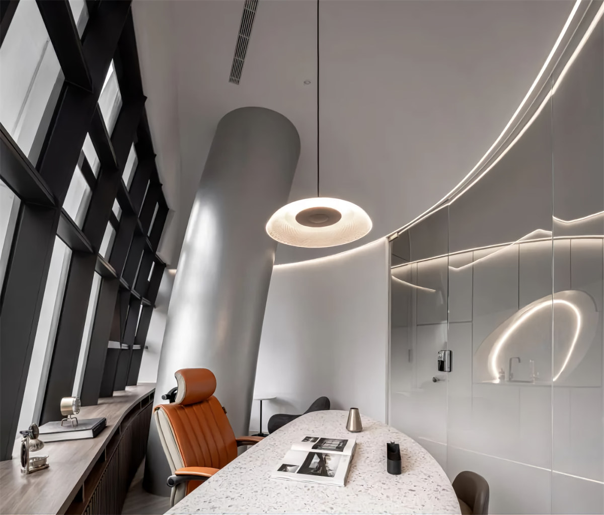 专业设计公司灵动科技办公室装修设计案例(图7) 专业设计公司灵动科技办公室装修设计案例(图7)