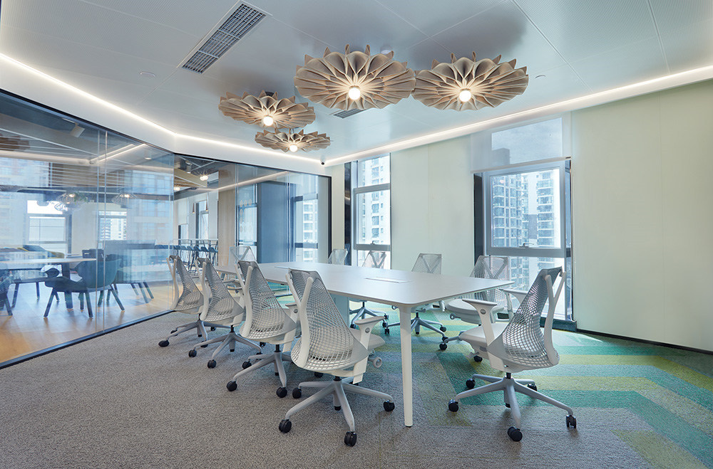 青岛睿玺工业制造企业总部办公室装修设计(图10) 青岛睿玺工业制造企业总部办公室装修设计(图10)