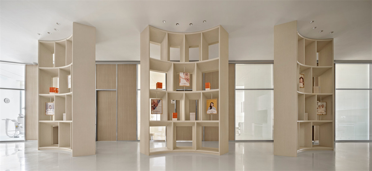 1300平泰康高端口腔医院装修设计案例(图6) 1300平泰康高端口腔医院装修设计案例(图6)