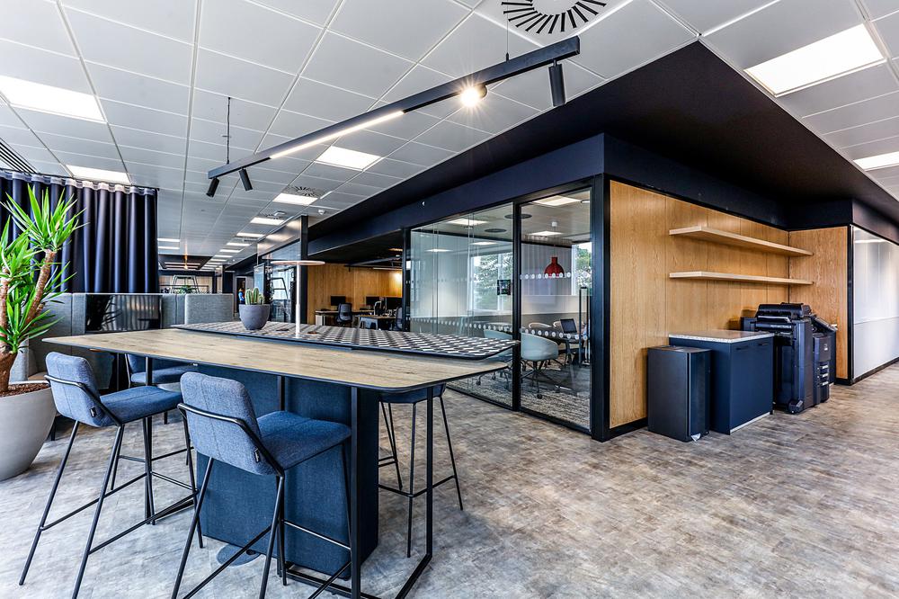 后疫情时代 郑州办公室这样装修才好!(图12) 后疫情时代 郑州办公室这样装修才好!(图12)