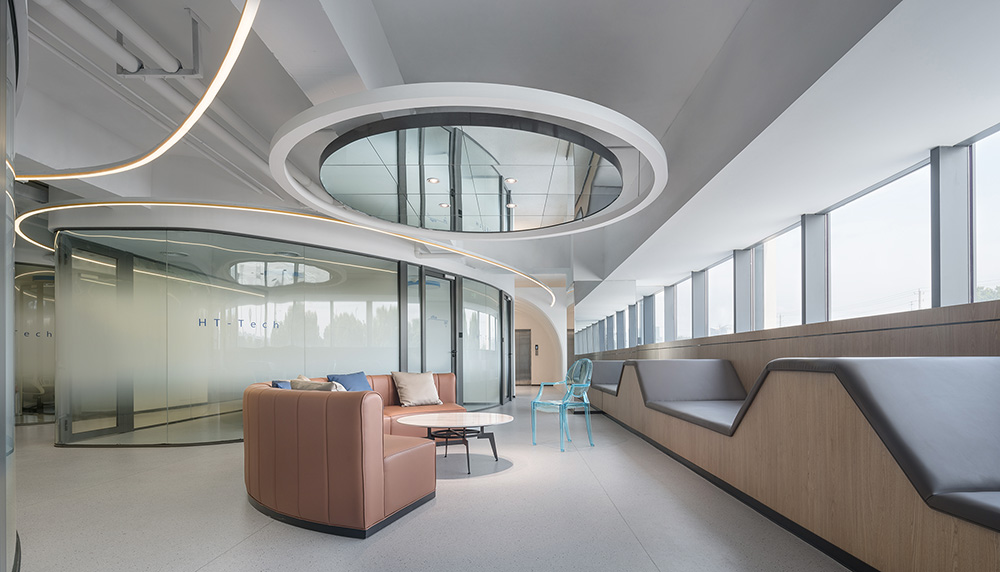 1万平华天科技集团办公室装修设计方案(图9) 1万平华天科技集团办公室装修设计方案(图9)