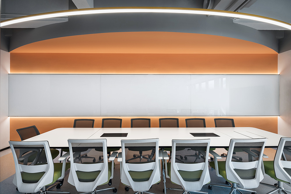 1万平华天科技集团办公室装修设计方案(图14) 1万平华天科技集团办公室装修设计方案(图14)