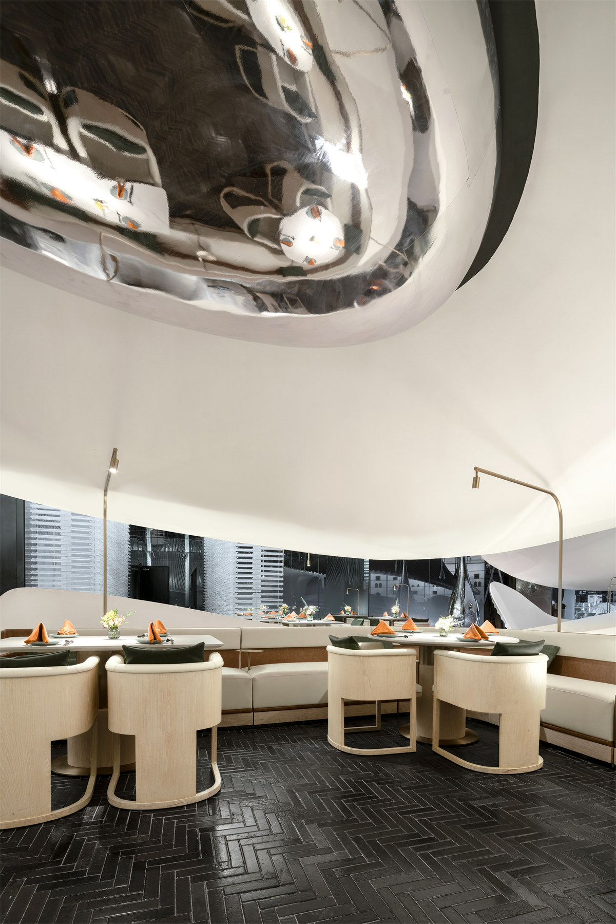 郑州餐饮装修公司推荐特色淮扬菜餐厅设计(图9) 郑州餐饮装修公司推荐特色淮扬菜餐厅设计(图9)