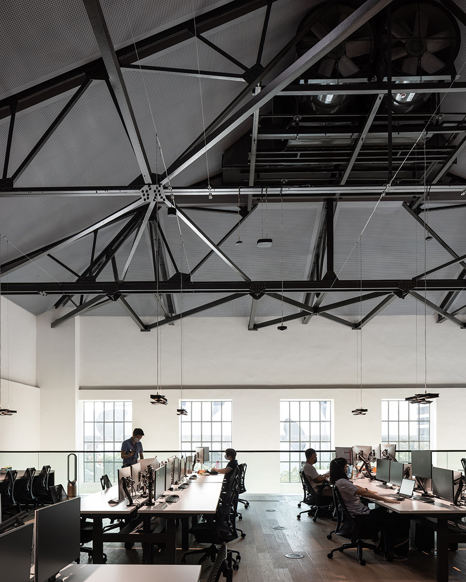 绿色工业风戴森全球总部办公楼装修设计方案(图6) 绿色工业风戴森全球总部办公楼装修设计方案(图6)