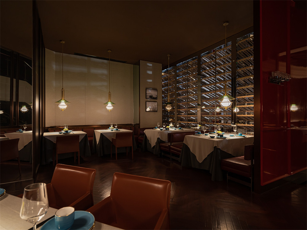 郑州高端餐饮设计推荐粤淮轩餐厅装修设计方案(图5) 郑州高端餐饮设计推荐粤淮轩餐厅装修设计方案(图5)