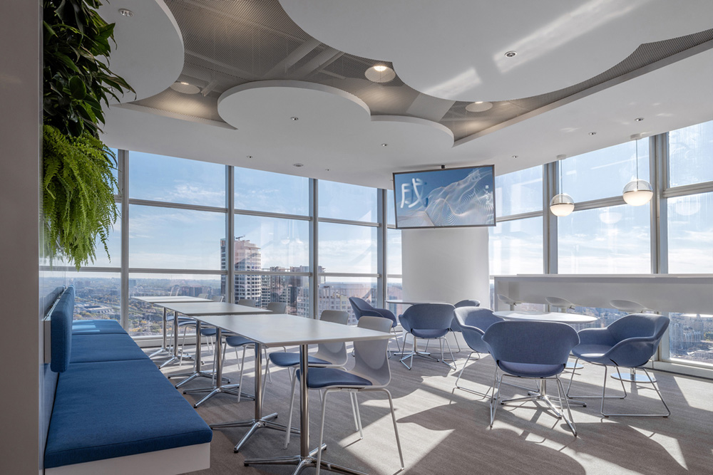 1800平开阔明亮的金融公司办公室装修设计方案(图6) 1800平开阔明亮的金融公司办公室装修设计方案(图6)