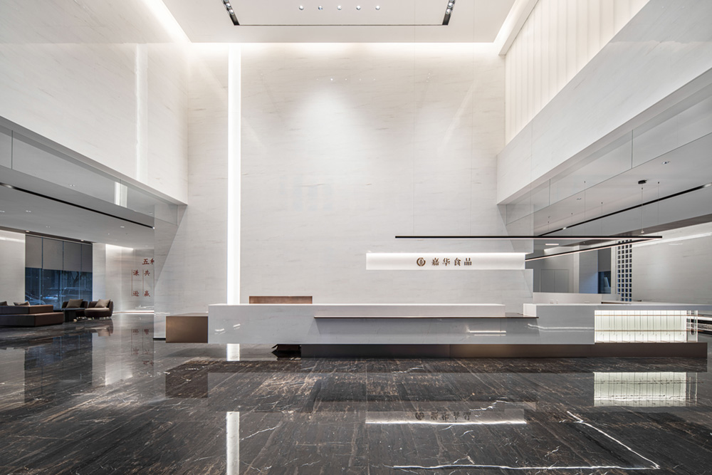 现代轻奢风食品公司办公楼装修设计方案(图2) 现代轻奢风食品公司办公楼装修设计方案(图2)