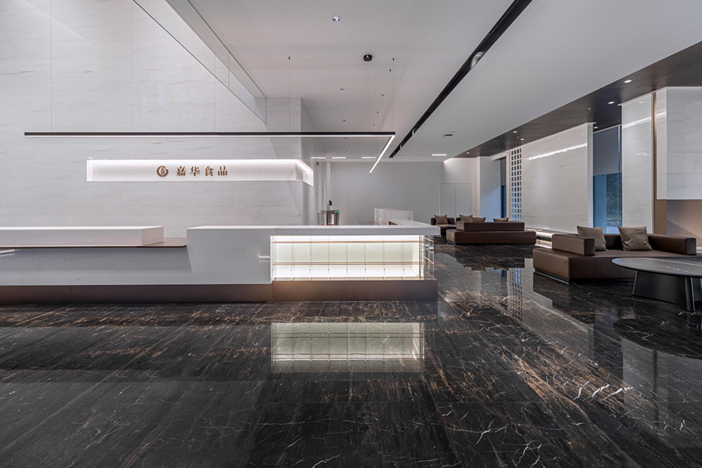 现代轻奢风食品公司办公楼装修设计方案(图3) 现代轻奢风食品公司办公楼装修设计方案(图3)