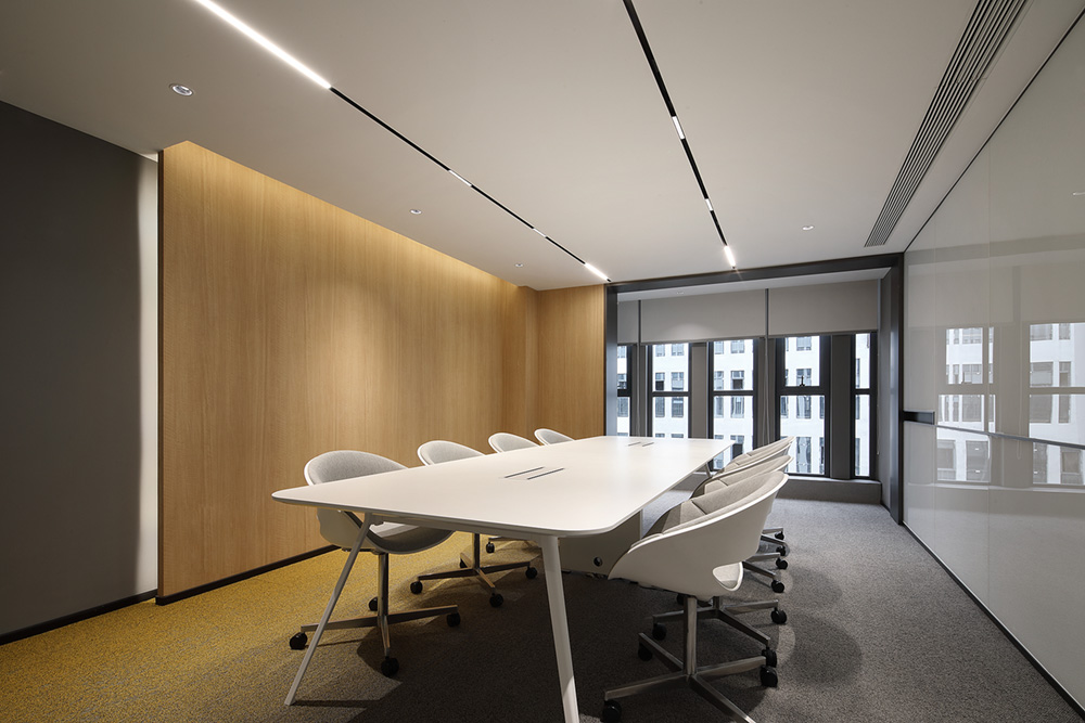 现代轻奢风食品公司办公楼装修设计方案(图15) 现代轻奢风食品公司办公楼装修设计方案(图15)