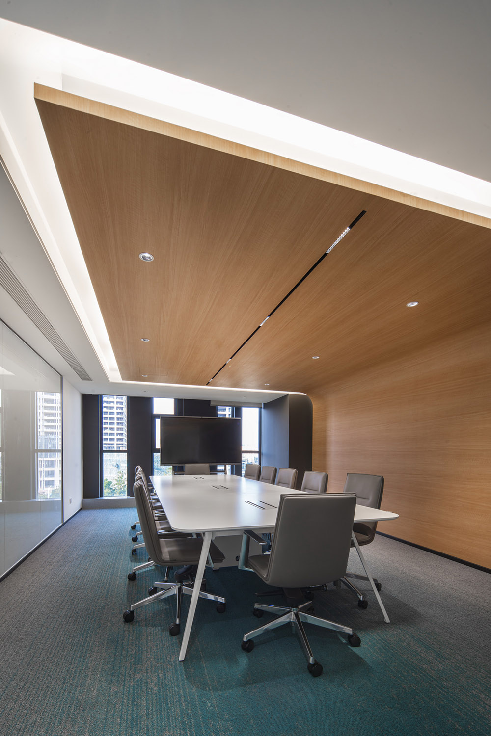 现代轻奢风食品公司办公楼装修设计方案(图17) 现代轻奢风食品公司办公楼装修设计方案(图17)