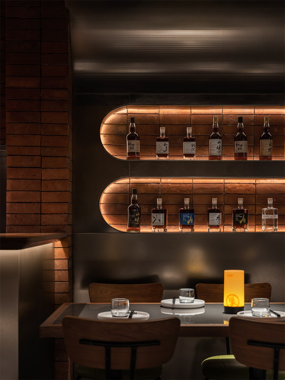 小龙虾+烧烤 龙巢特色餐酒馆装修设计案例(图9) 小龙虾+烧烤 龙巢特色餐酒馆装修设计案例(图9)