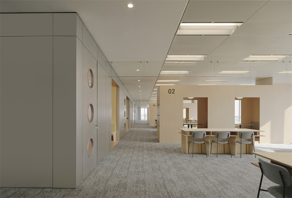 特赞互联网人工智能公司办公室装修方案(图6) 特赞互联网人工智能公司办公室装修方案(图6)