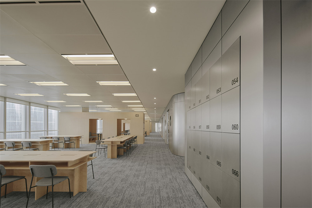 特赞互联网人工智能公司办公室装修方案(图8) 特赞互联网人工智能公司办公室装修方案(图8)