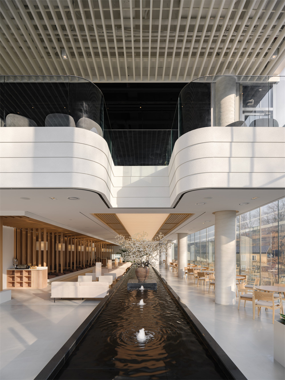 ANArKH纯白极简风面包咖啡厅装修设计案例(图2) ANArKH纯白极简风面包咖啡厅装修设计案例(图2)