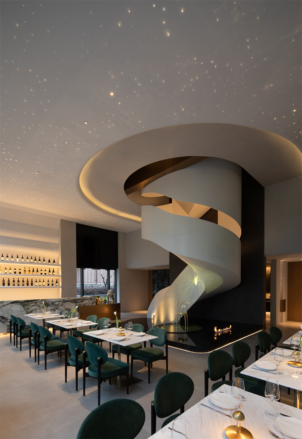 白天咖啡厅晚上酒吧的奇妙餐饮空间设计案例(图7) 白天咖啡厅晚上酒吧的奇妙餐饮空间设计案例(图7)