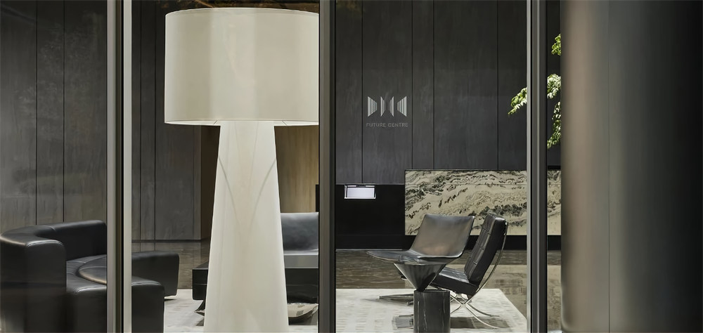 地铁万科·未来天空之城商务办公楼公共区域装修设计(图3) 地铁万科·未来天空之城商务办公楼公共区域装修设计(图3)